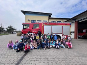 f8612cd2-8420-4b1c-994d-6853ba906f3c